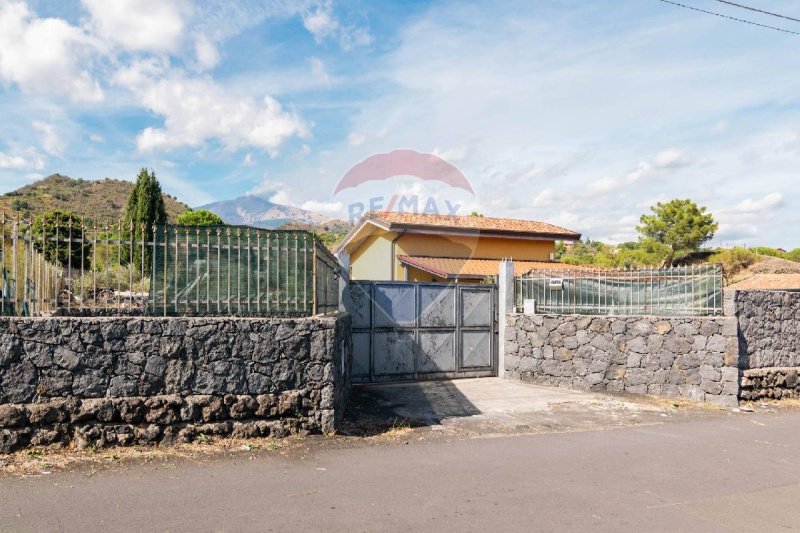 Casa independente em Nicolosi