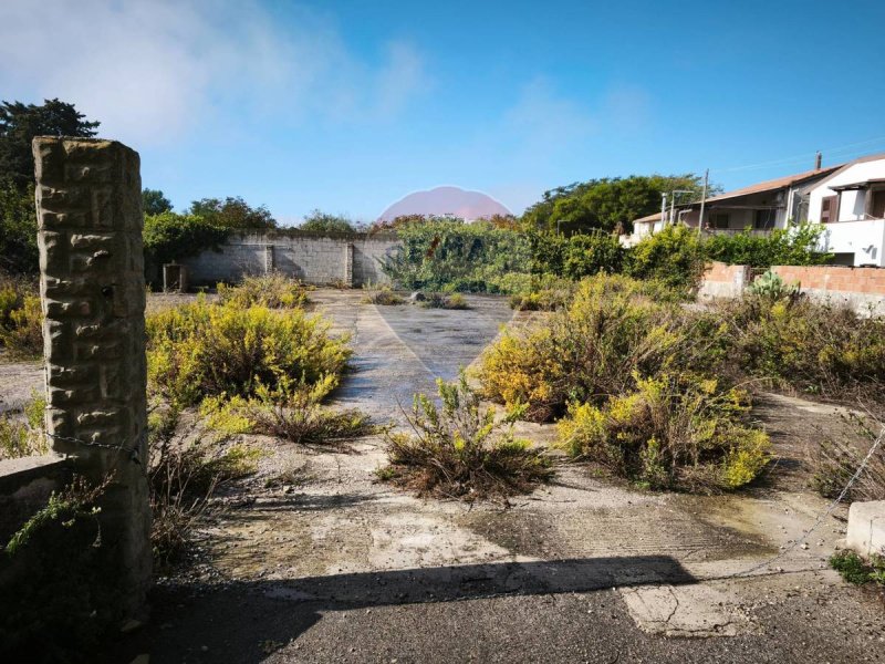 Terrain à bâtir à Raguse