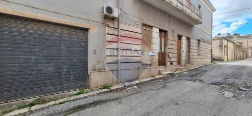 Vrijstaande woning in Rosolini