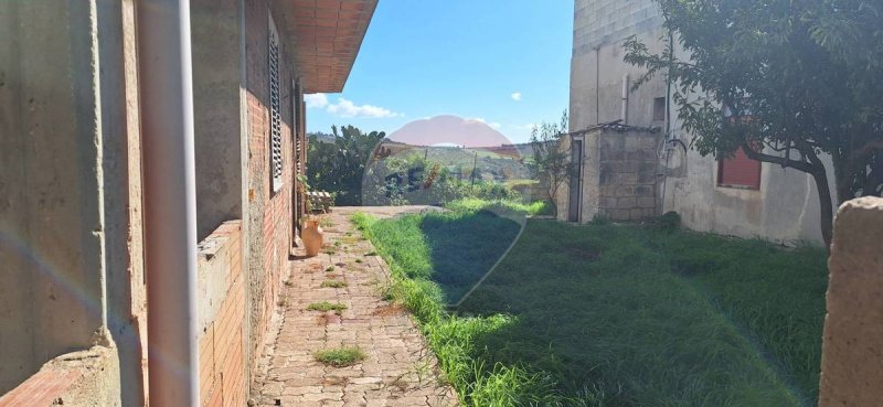 Вилла в Ното