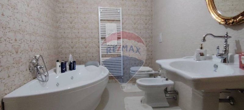 Особняк в Петралия-Соттана