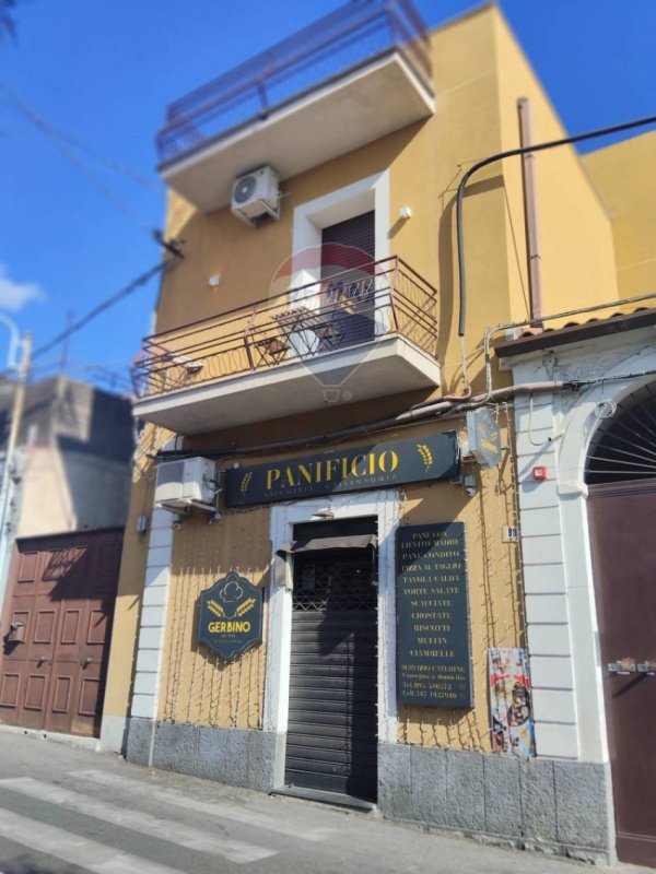 Zakelijk onroerend goed in Catanië