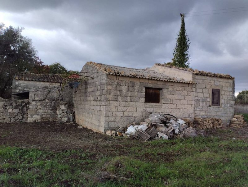 Сельский дом в Модика