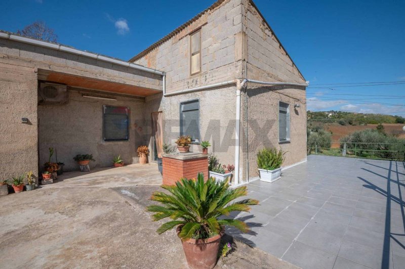 Einfamilienhaus in Caltagirone