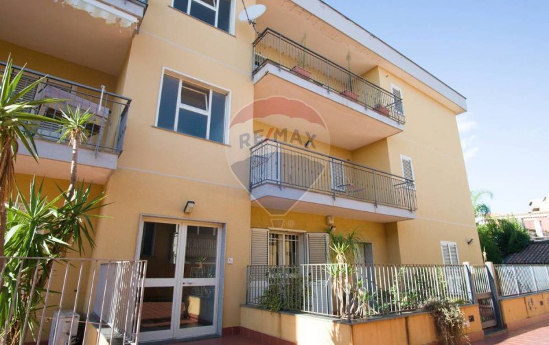 Apartment in Aci Castello
