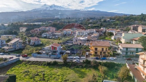 Terreno agricolo a Piedimonte Etneo