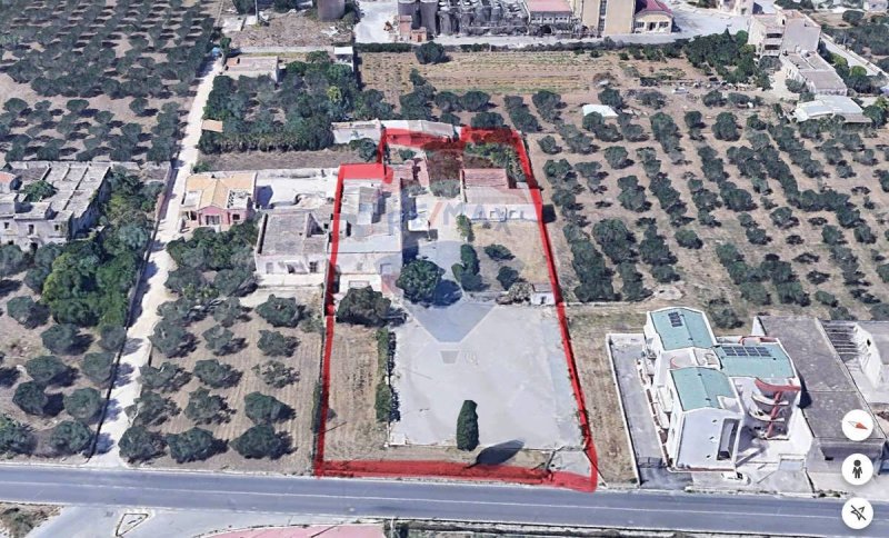 Строительный участок в Пачеко