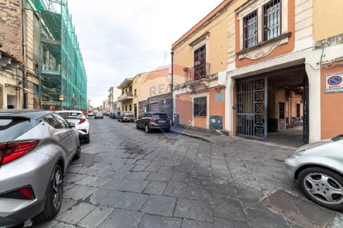 Zakelijk onroerend goed in Catanië