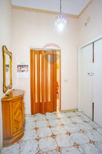 Casa independiente en Paternò