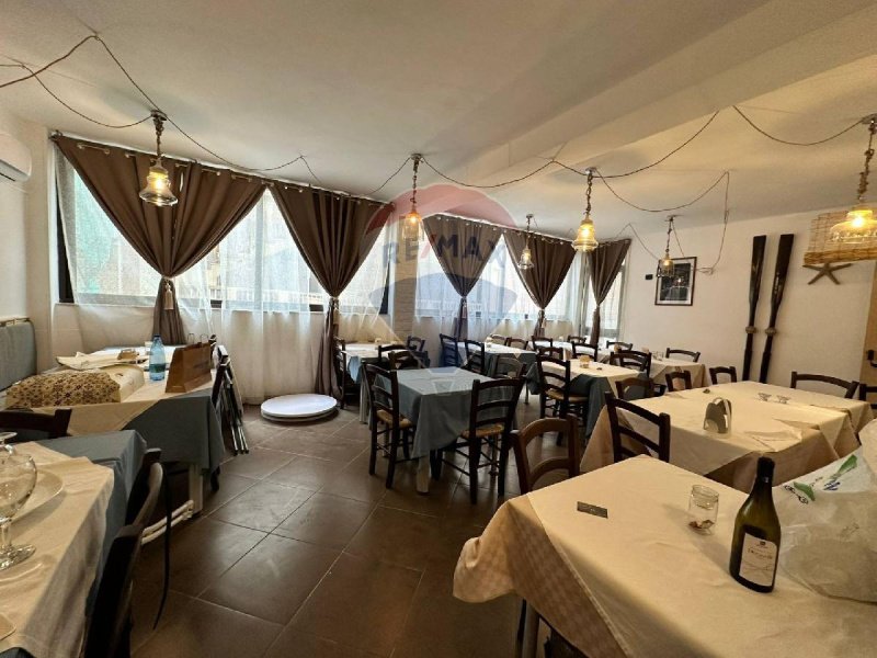 Immobile commerciale a Pachino