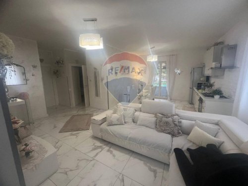 Особняк из двух квартир в Монреале