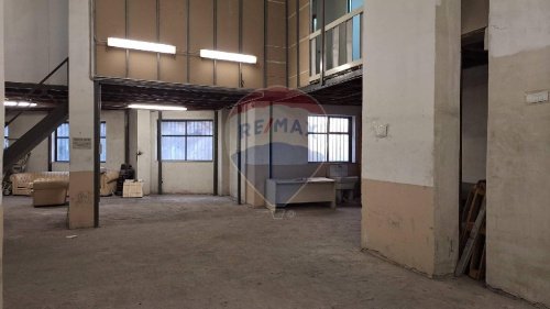 Edifício comercial em Catânia