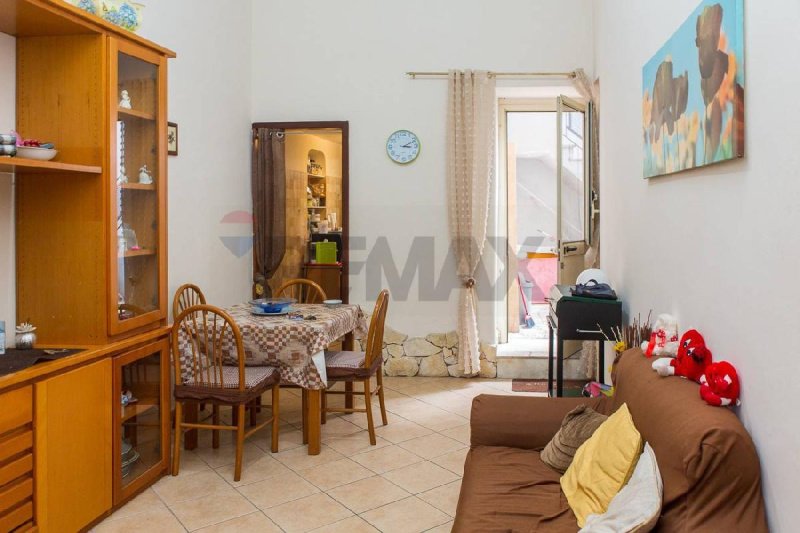 Apartamento em Catânia