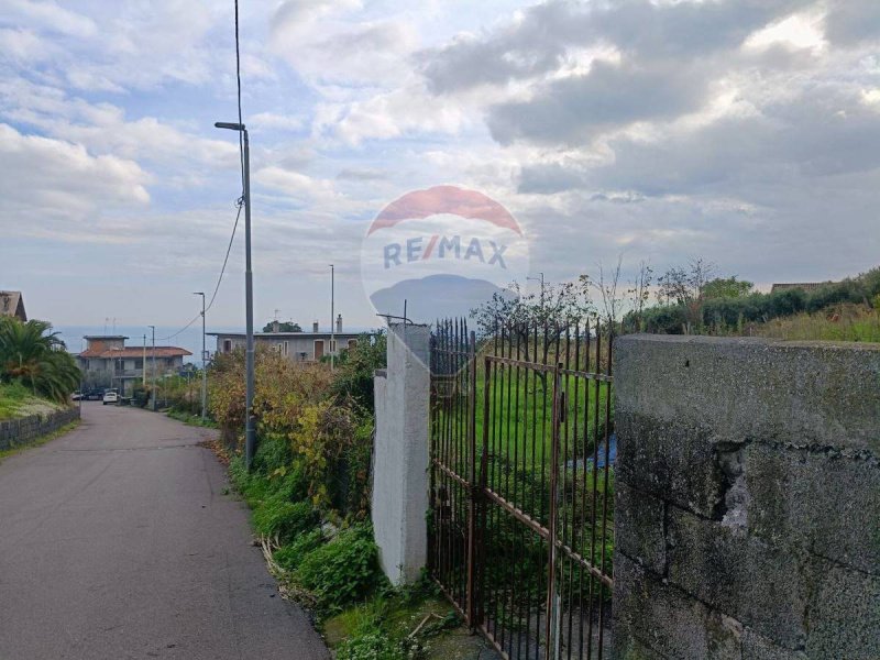 Terreno agrícola en Sant'Alfio