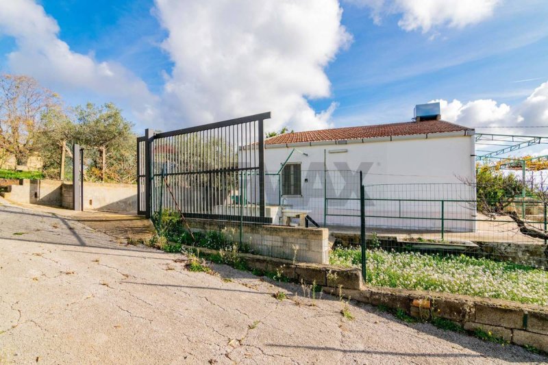 皮亚扎-阿尔梅里纳别墅