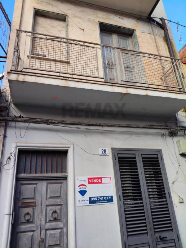 Casa semi-independiente en Paternò