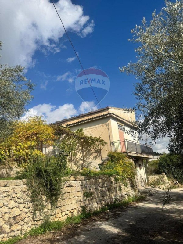 Casa independiente en Sortino