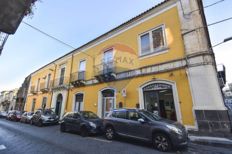 Vrijstaande woning in Giarre