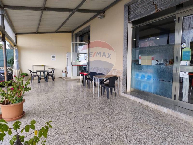 Edifício comercial em Módica