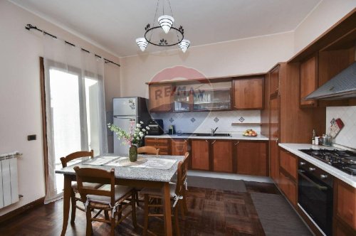 Apartamento en Paternò