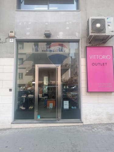 Gewerbeimmobilie in Acireale