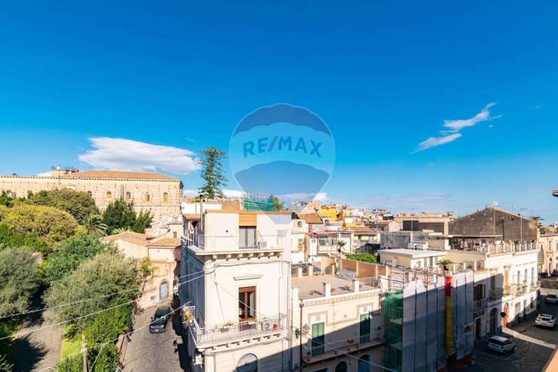 Casa independiente en Acireale
