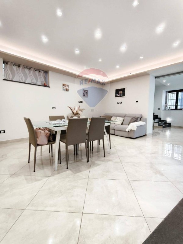 Casa independiente en Acireale