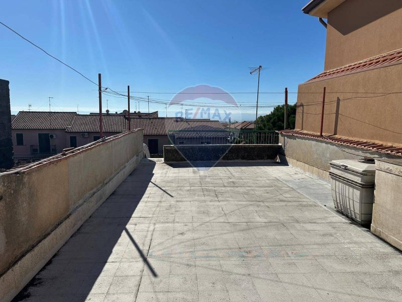 Lägenhet i Camporotondo Etneo