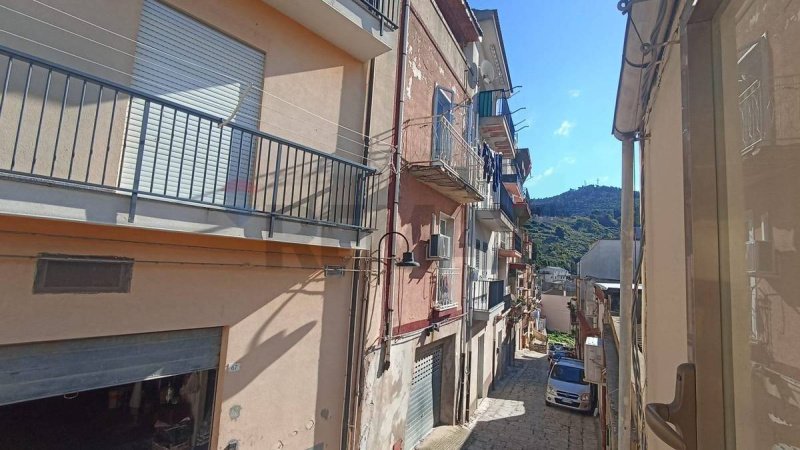 Maison individuelle à Chiaramonte Gulfi