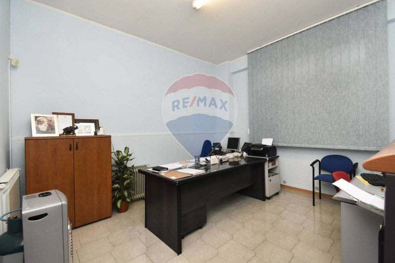 Zakelijk onroerend goed in Catanië