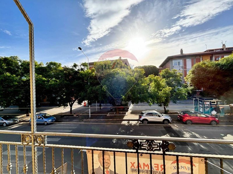 巴勒莫半独立房屋