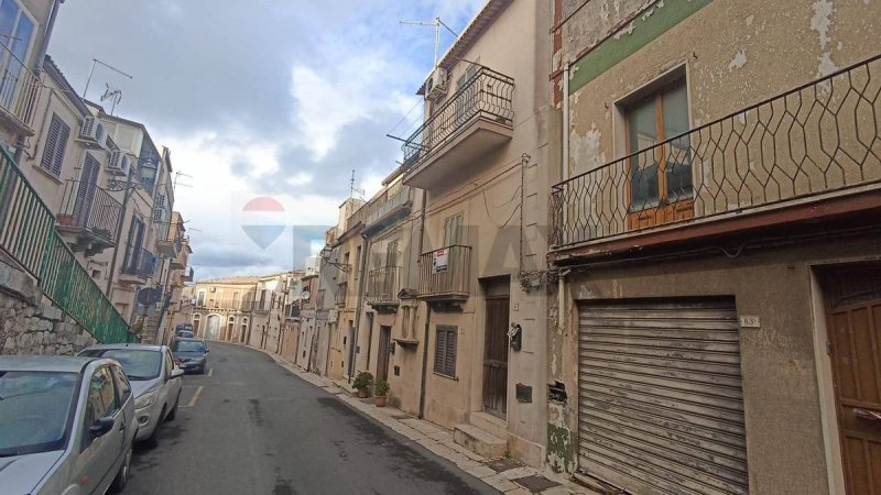 Casa independiente en Chiaramonte Gulfi