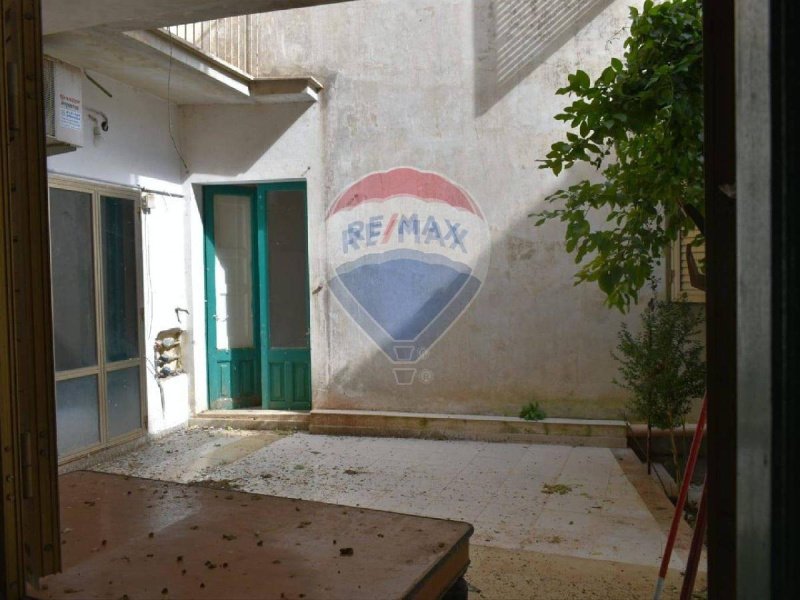 Особняк в Монтероссо-Альмо