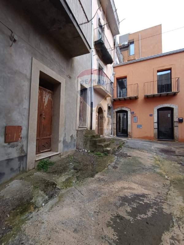 Casa semi indipendente a Caltagirone