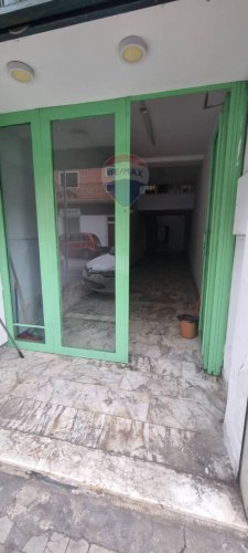 Immobile commerciale a Paternò