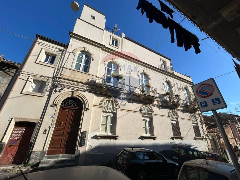 Maison jumelée à Catane