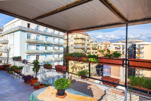 Apartamento em Catânia