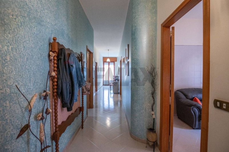 Semi-detached house in Pozzallo