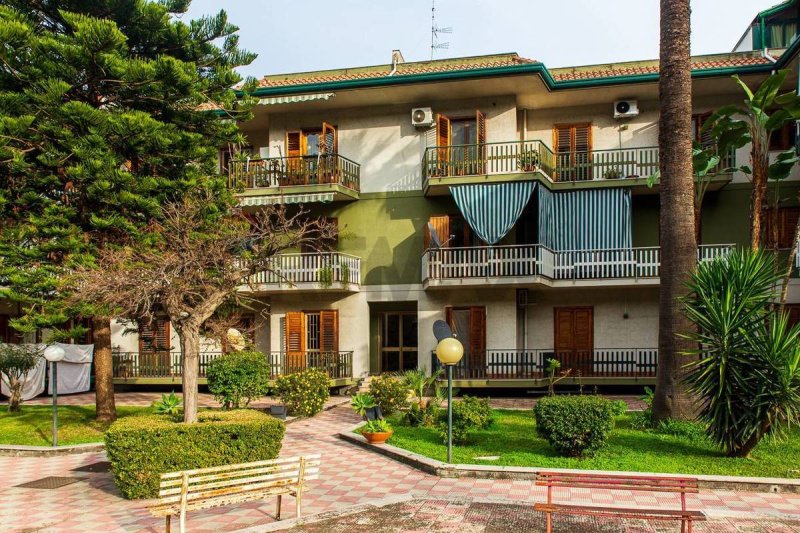 阿奇卡泰纳公寓