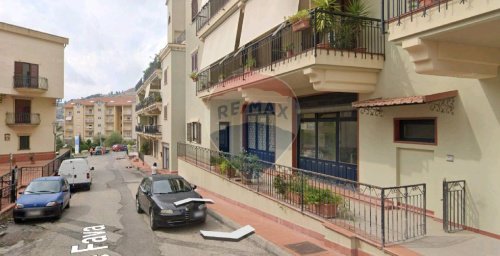 Commercial property in Enna