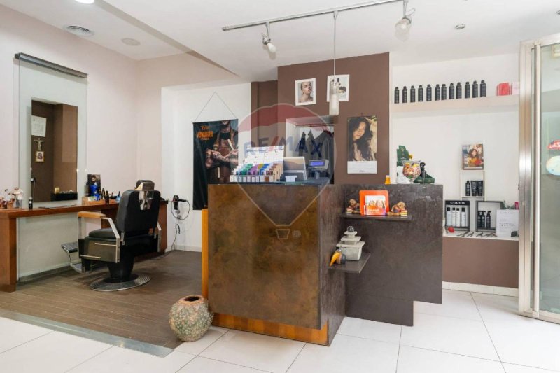 Inmueble comercial en Tremestieri Etneo
