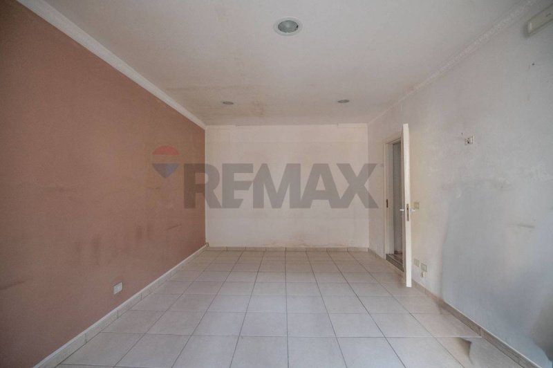 格拉姆米凯莱公寓