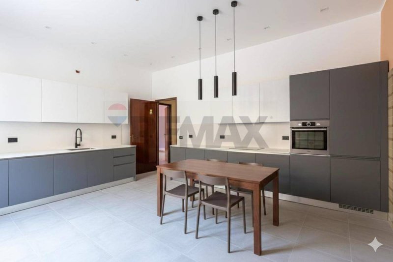 Vrijstaande woning in Rosolini