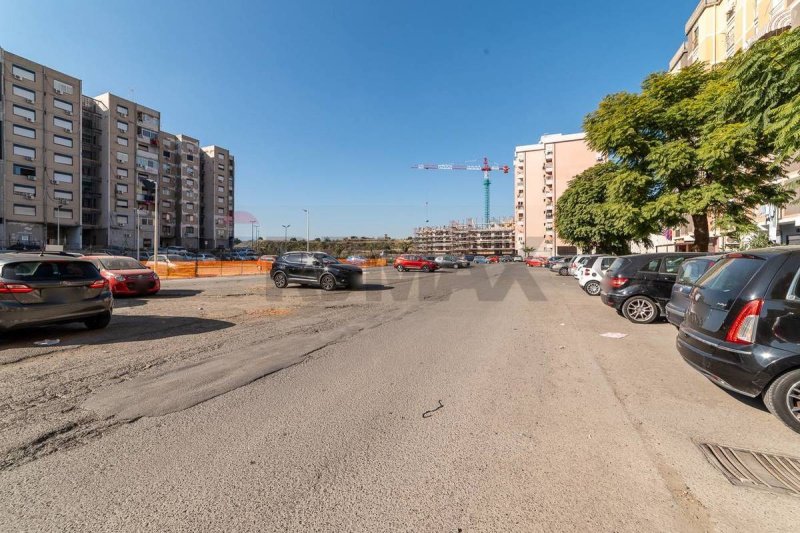 Apartamento em Catânia