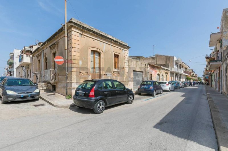 普里奥洛加尔加洛独栋房屋