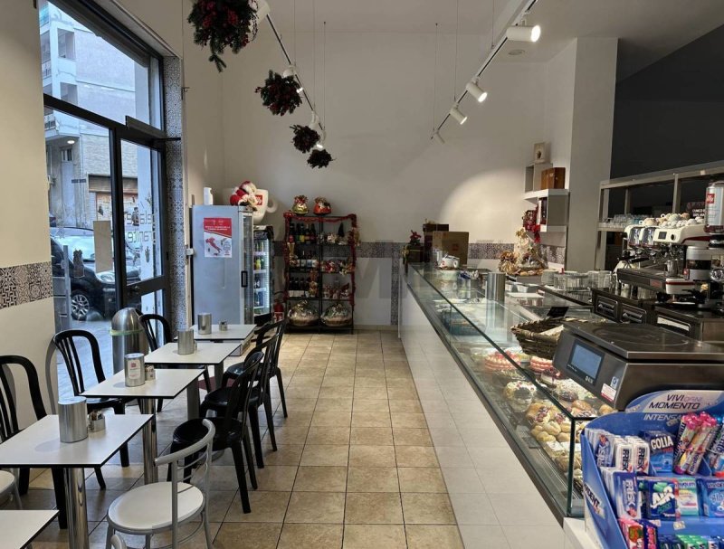 Inmueble comercial en Siracusa