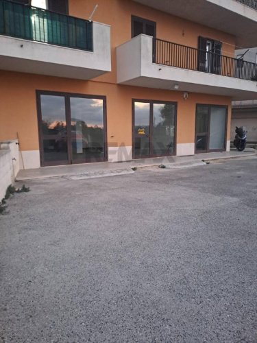 Edifício comercial em Módica