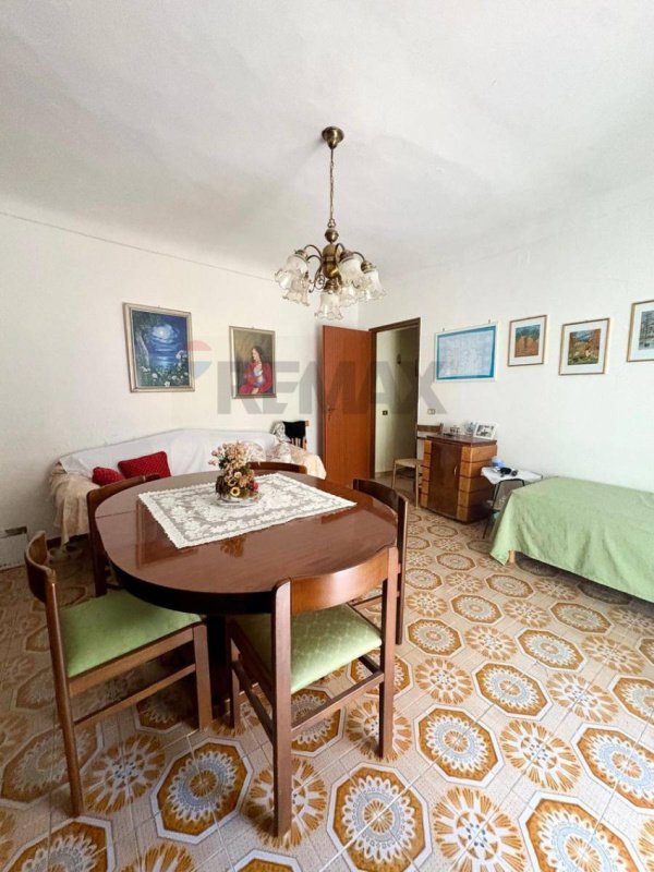 卡尔塔吉罗内公寓