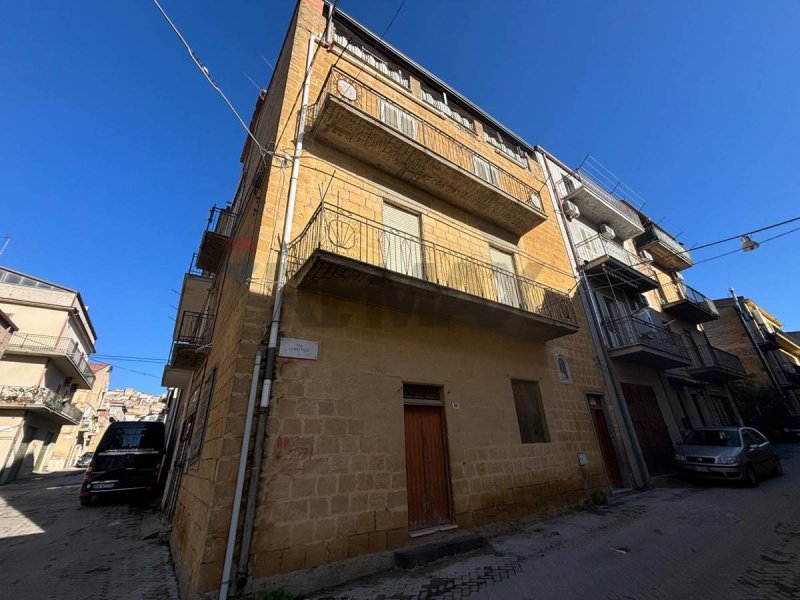 Casa independiente en Pietraperzia