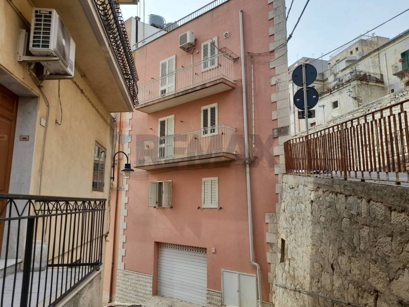 Casa indipendente a Chiaramonte Gulfi